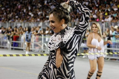 carnival brazil hot queen
